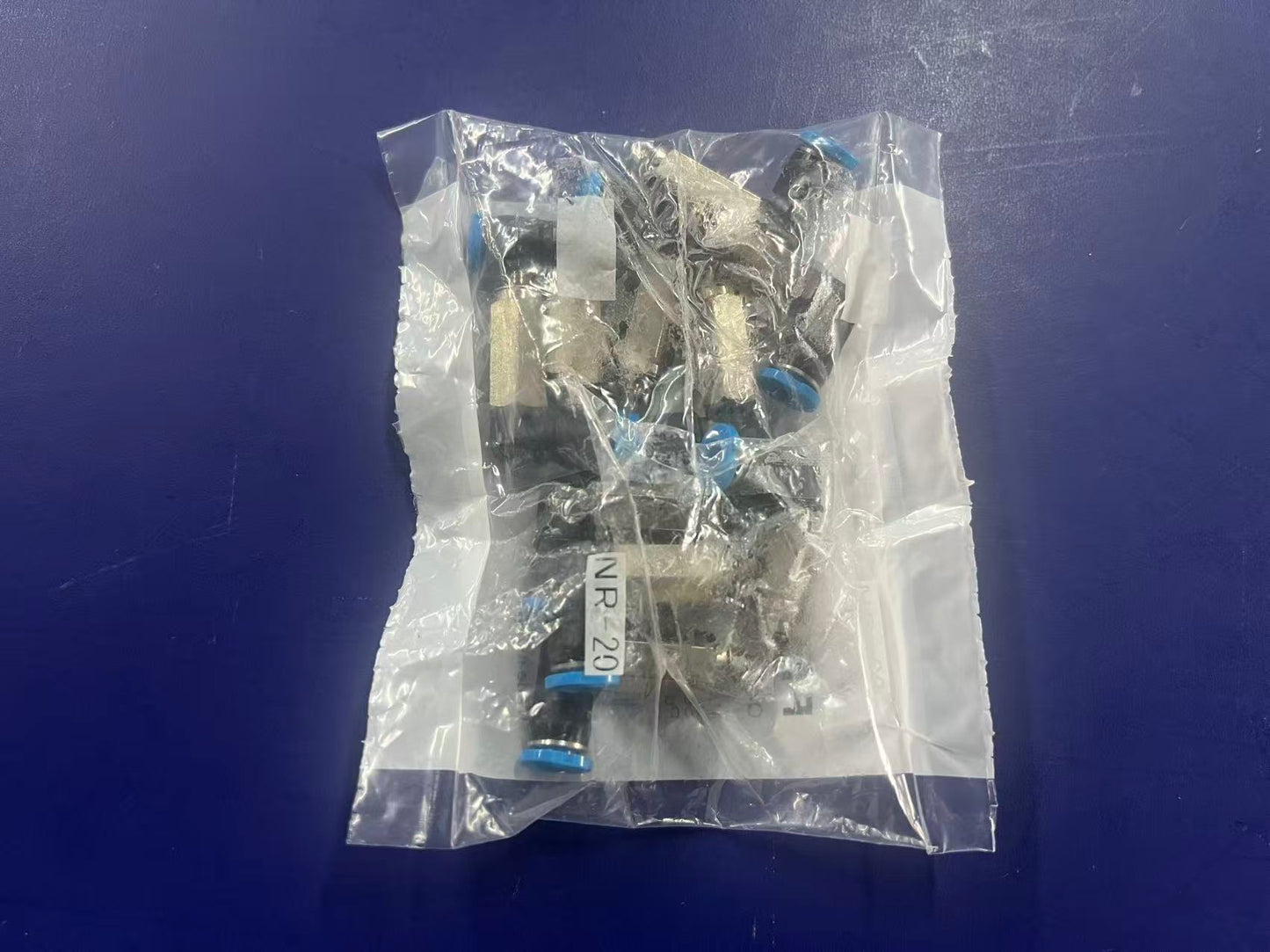 FESTO QSMLL-M5-4 Fitting | 153339 L-Swivel Push-In Fitting M5 Thread to 4mm Tubing | Brand New Original