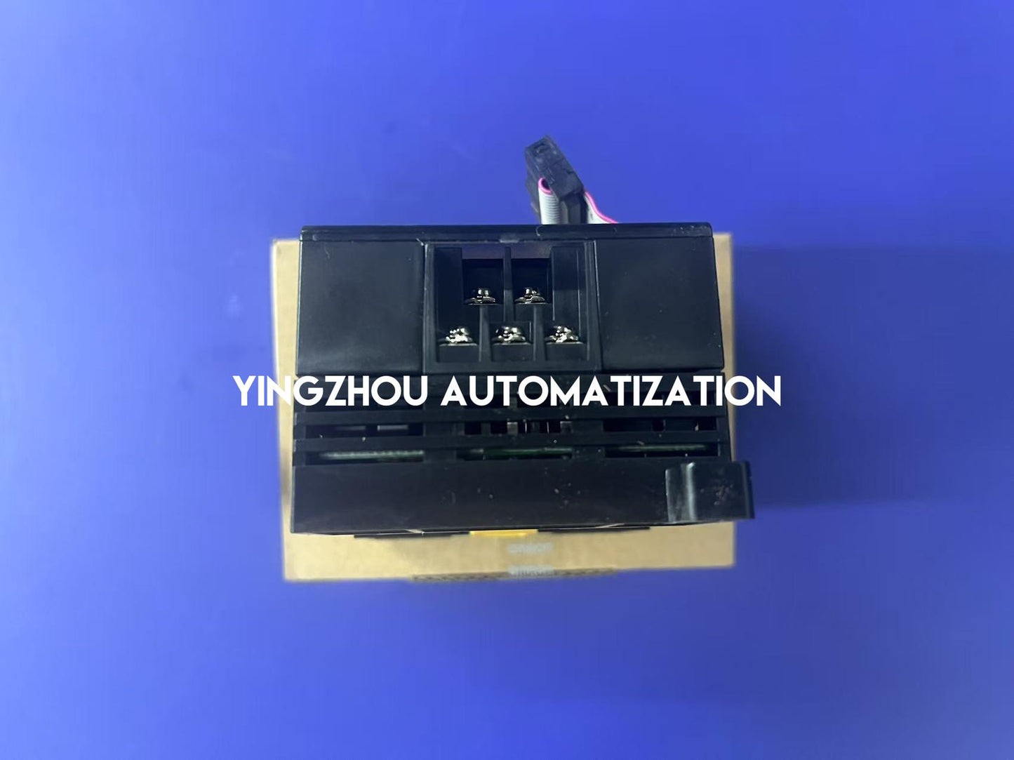 Omron CP1W Series CP1W-8ER PLC Output Module-YingZhou Automatization