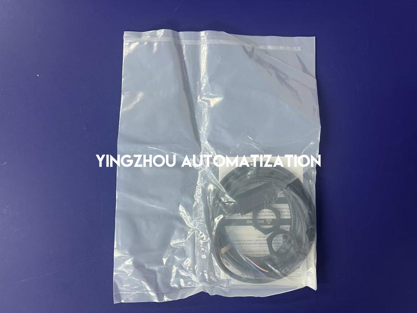 Omron E3FA/E3FB Series E3FA-DP12 Photoelectric sensor, Diffuse-reflective, Sensing distance: 300 mm, PNP output, Pre-wired, 2 m-YingZhou Automatization
