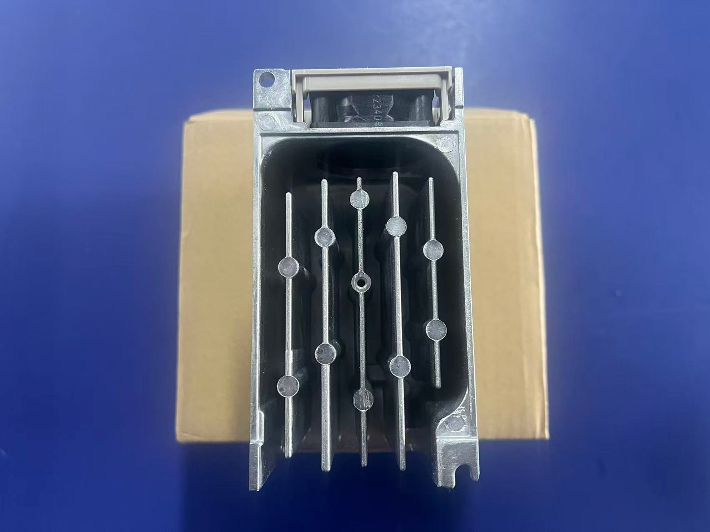 Yaskawa CIMR-JB2A0006BBA | J1000 Series AC Drive | 0.75kW 1HP | 6.0A Output | Three-Phase 200V-240V Input | Compact VFD Inverter | Non-EMC | Brand New Original