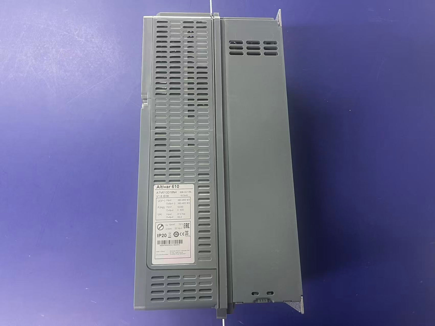 Schneider ATV610D18N4 | Altivar 610 VFD Inverter | 18.5kW 25HP | 38.5A Output | Three-Phase 380V-460V | Built-in EMC Filter | Brand New Original