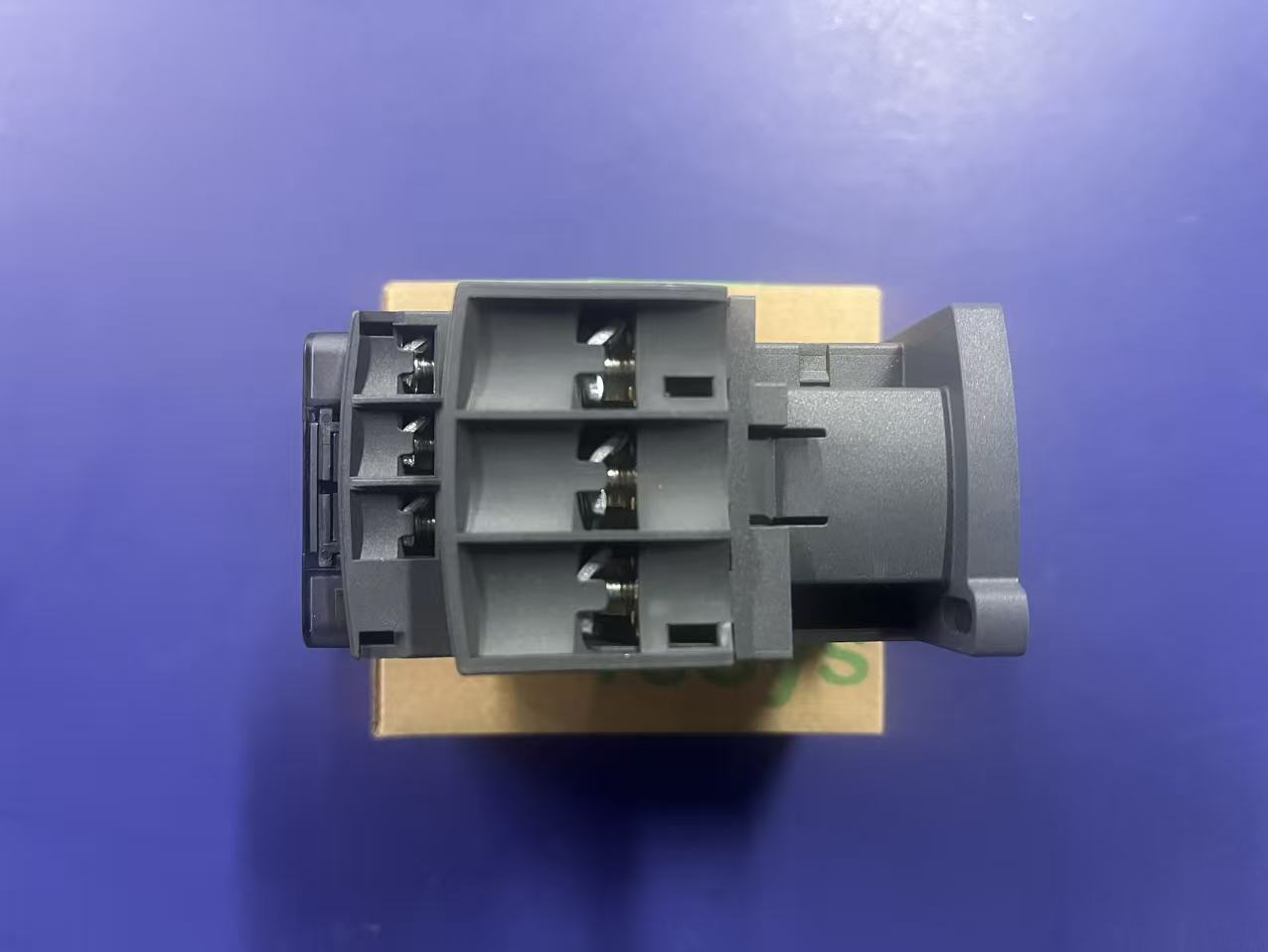 Schneider LC1D32F7C TeSys D Contactor | 32A 3-Pole 110V 50/60Hz AC Contactor | Brand New Original-YingZhou Automatization