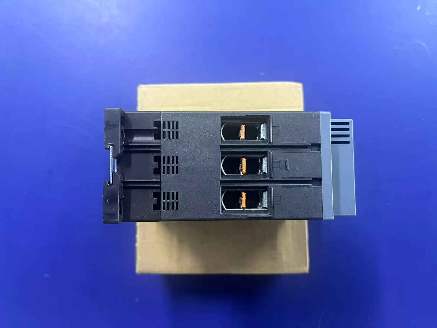 Siemens 3RV2031-4SA10 Circuit Breaker | SIRIUS 3RV2 Motor Starter Protector 3-Pole | Brand New Original