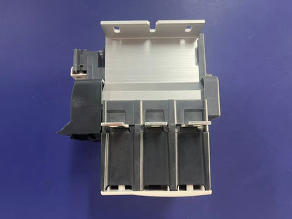 Schneider LC1D205M7C TeSys Deca 3P 205A 220V AC 50/60Hz Contactor