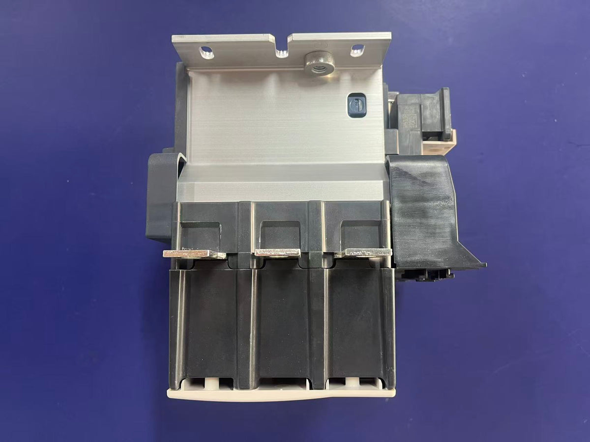 Schneider LC1D205M7C TeSys Deca 3P 205A 220V AC 50/60Hz Contactor