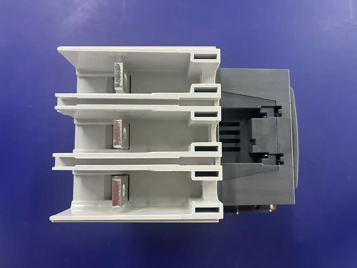 ABB 1SFL501074R8411 AX205-30-11-84 205A 110V AC 3-Pole Power Contactor