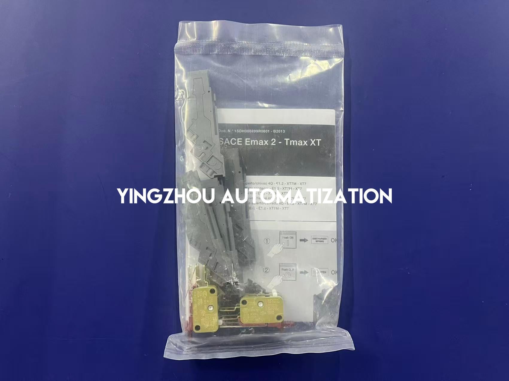 ABB 1SDA073750R1 AUX 4Q Auxiliary Contacts | 400V, For Emax 2 E1.2, Status Monitoring, Brand New Original-YingZhou Automatization