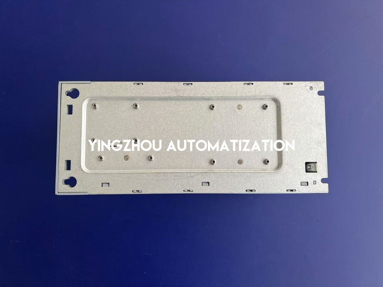 Danfoss 134F2979 FC-360H7K5T4E20H2BXCDXXSXXXXAXBX VLT AutomationDrive | 7.5kW 380-480V Frequency Inverter | Brand New Original-YingZhou Automatization