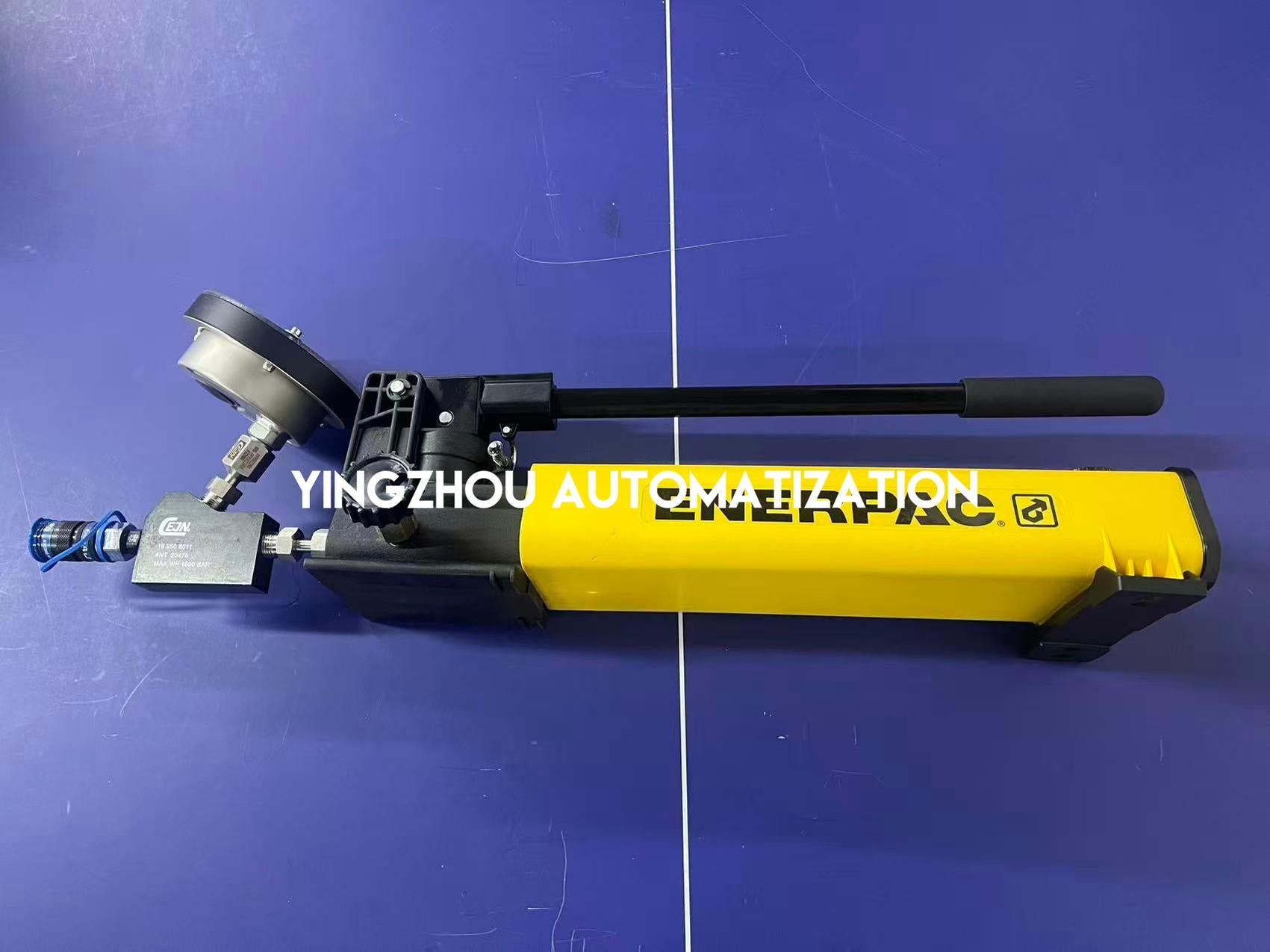 Enerpac HPT1500 Ultra-High Pressure Hydraulic Hand Pump | 21,750 psi, Two-Speed, with Gauge-YingZhou Automatization