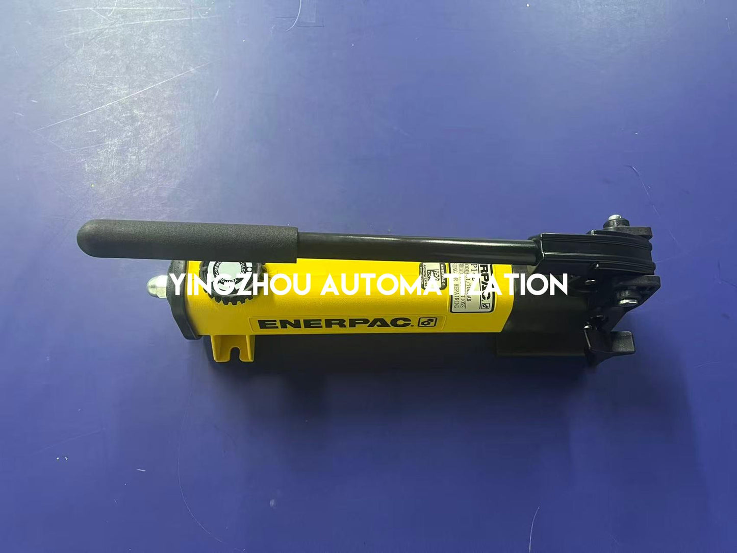 Enerpac P142 | Two-Speed Hydraulic Hand Pump | 10,000 Psi | 327 cm³ Reservoir | Lightweight Aluminum | Brand New Original-YingZhou Automatization