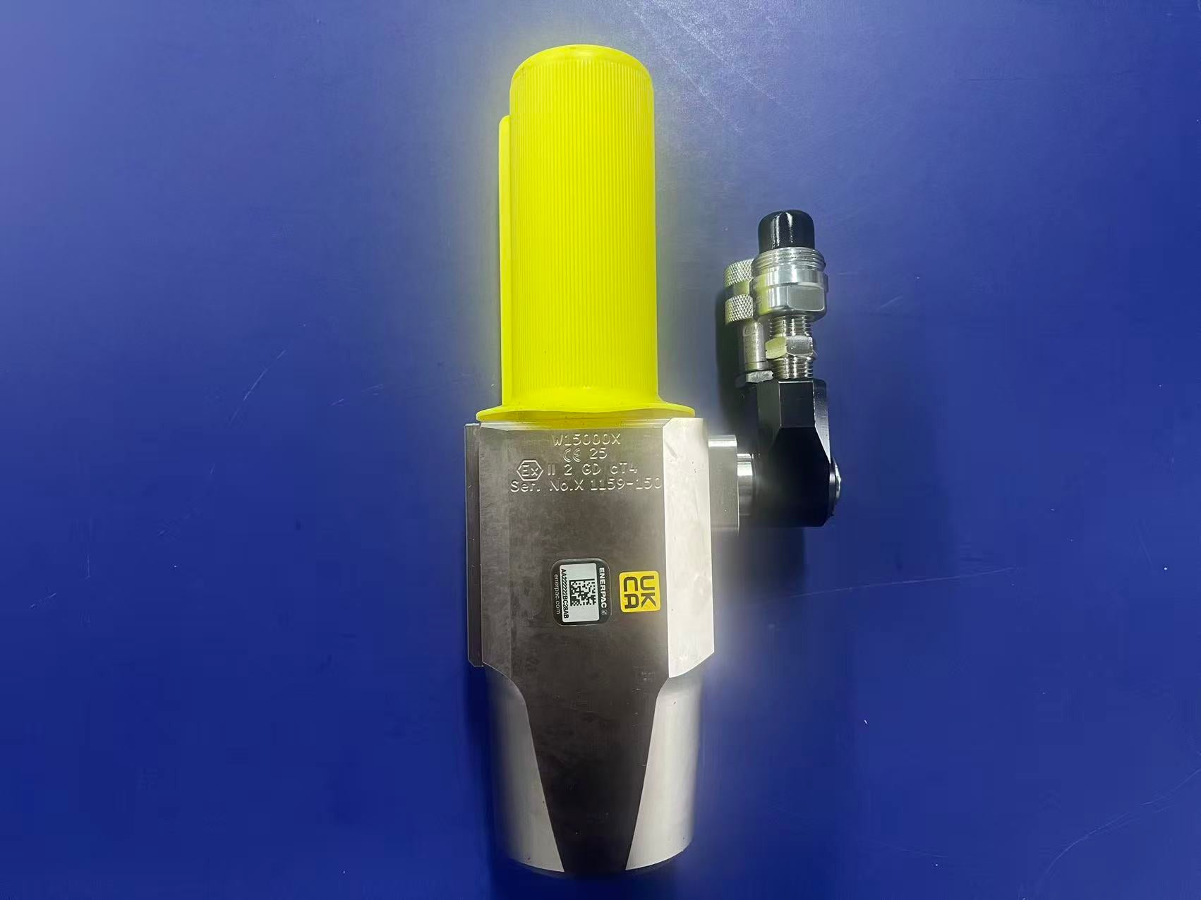 Enerpac W15000X | Low Profile Hydraulic Torque Wrench Drive Unit | 15000 ft-lb Capacity | Ultra-High Pressure Heavy Duty | Brand New Original-YingZhou Automatization