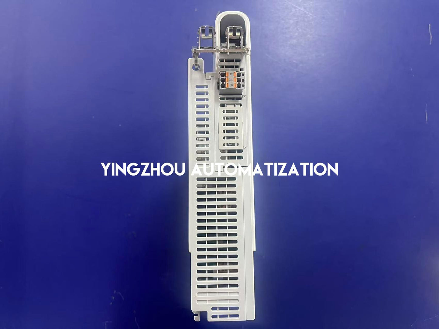 Lenze E94AMHE0044 Inverter Module | Servo Drive 9400 State Line Multi-Axis Unit | Brand New Original-YingZhou Automatization