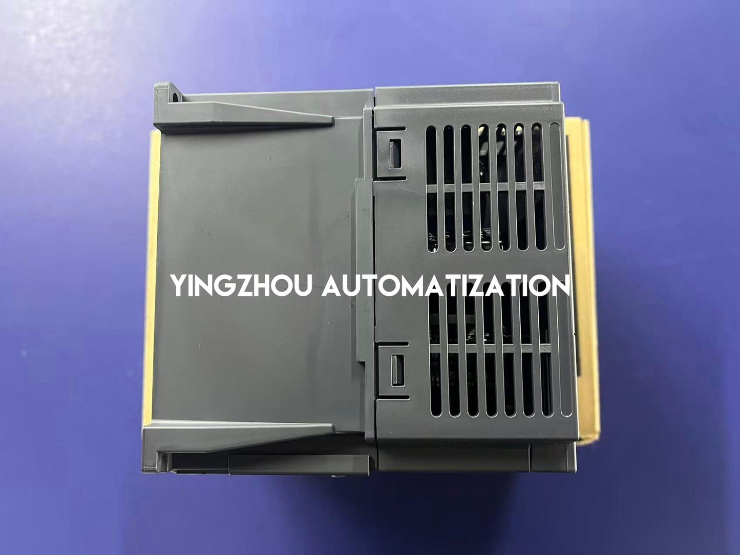 Mitsubishi Electric FR-D700 VFD - 3.7kW (5HP), 17.5A, 200-240V 3-Phase | FR-D720-3.7K-YingZhou Automatization