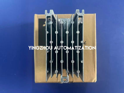 Mitsubishi FR-D720S-0.75K-CHT Inverter Drive | FR-D700 Series | 0.75kW 1HP 4.2A | Single-Phase 200V | Brand New Original-YingZhou Automatization