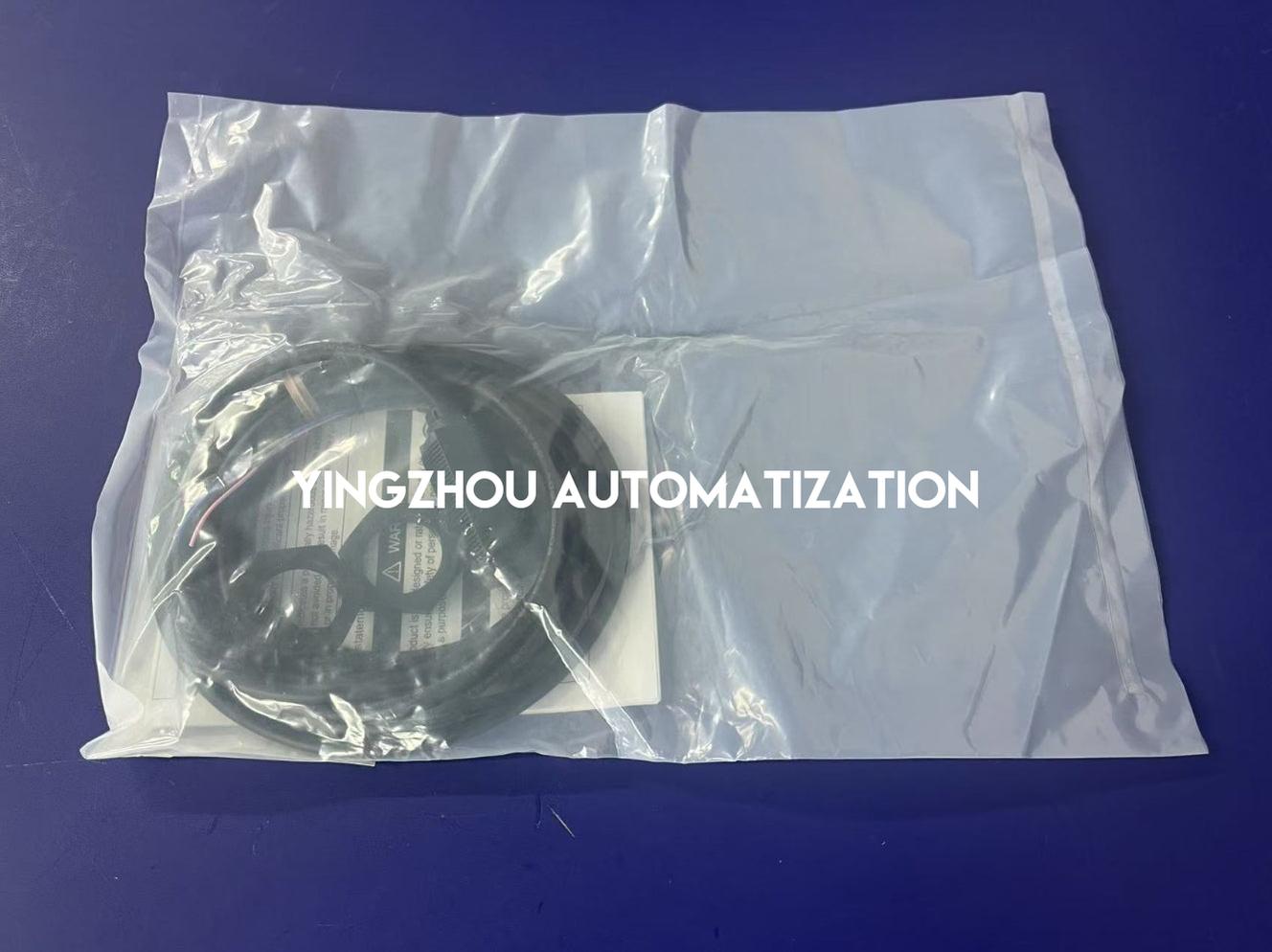 Omron E3FA-DP12 Diffuse-Reflective Photoelectric Sensor | M18 Plastic, 300mm, PNP, M12 Connector-YingZhou Automatization