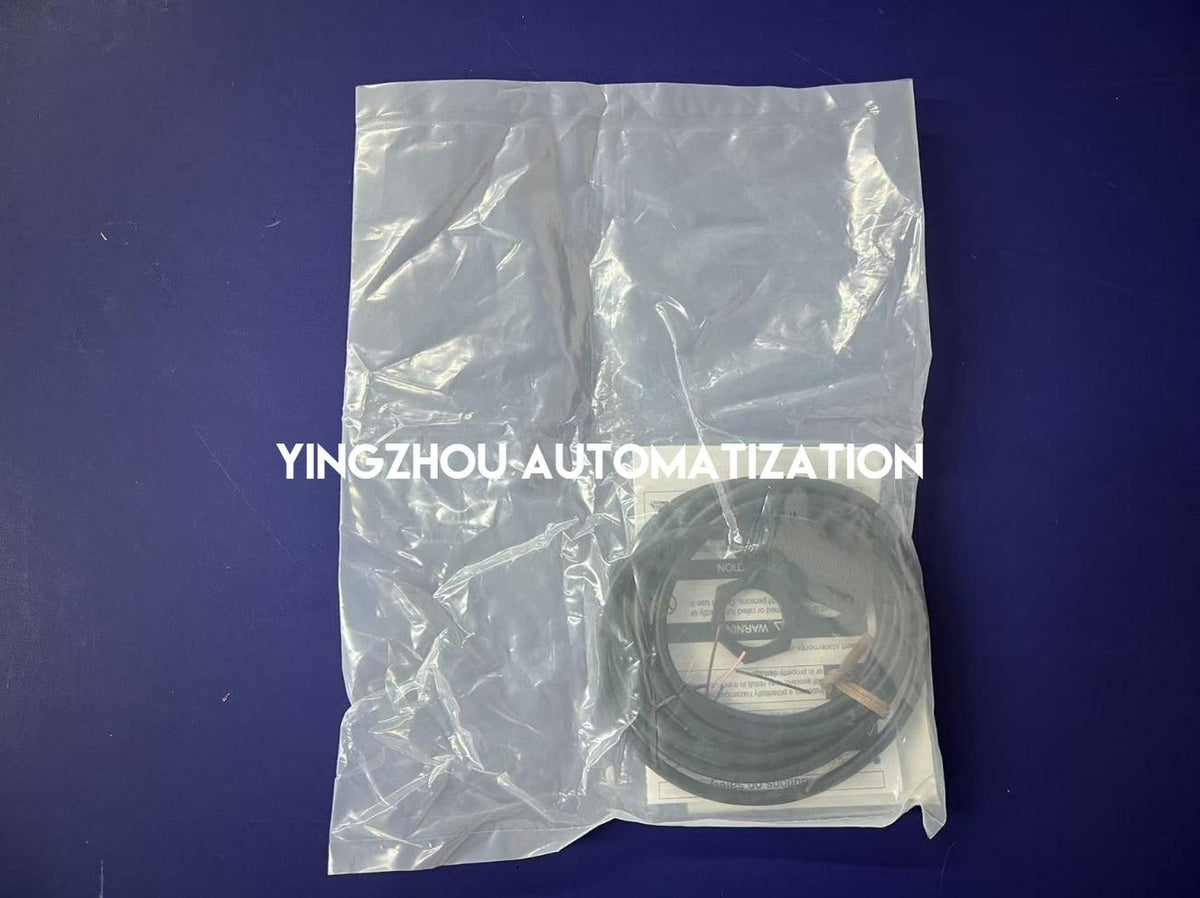 Omron E3FA-RP12 2m PNP Coaxial Retro-Reflective Photoelectric Sensor-YingZhou Automatization