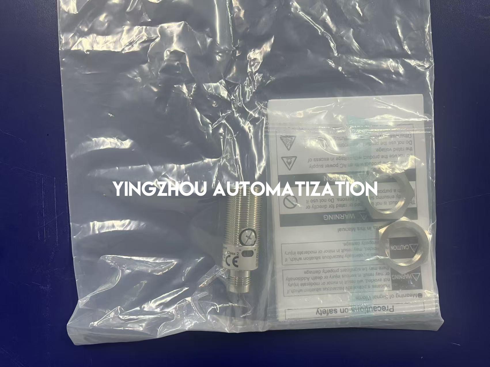 Omron E3FB-RP21 Photoelectric Sensor | Cylindrical M18 Sensor Retro-reflective PNP | Brand New Original-YingZhou Automatization