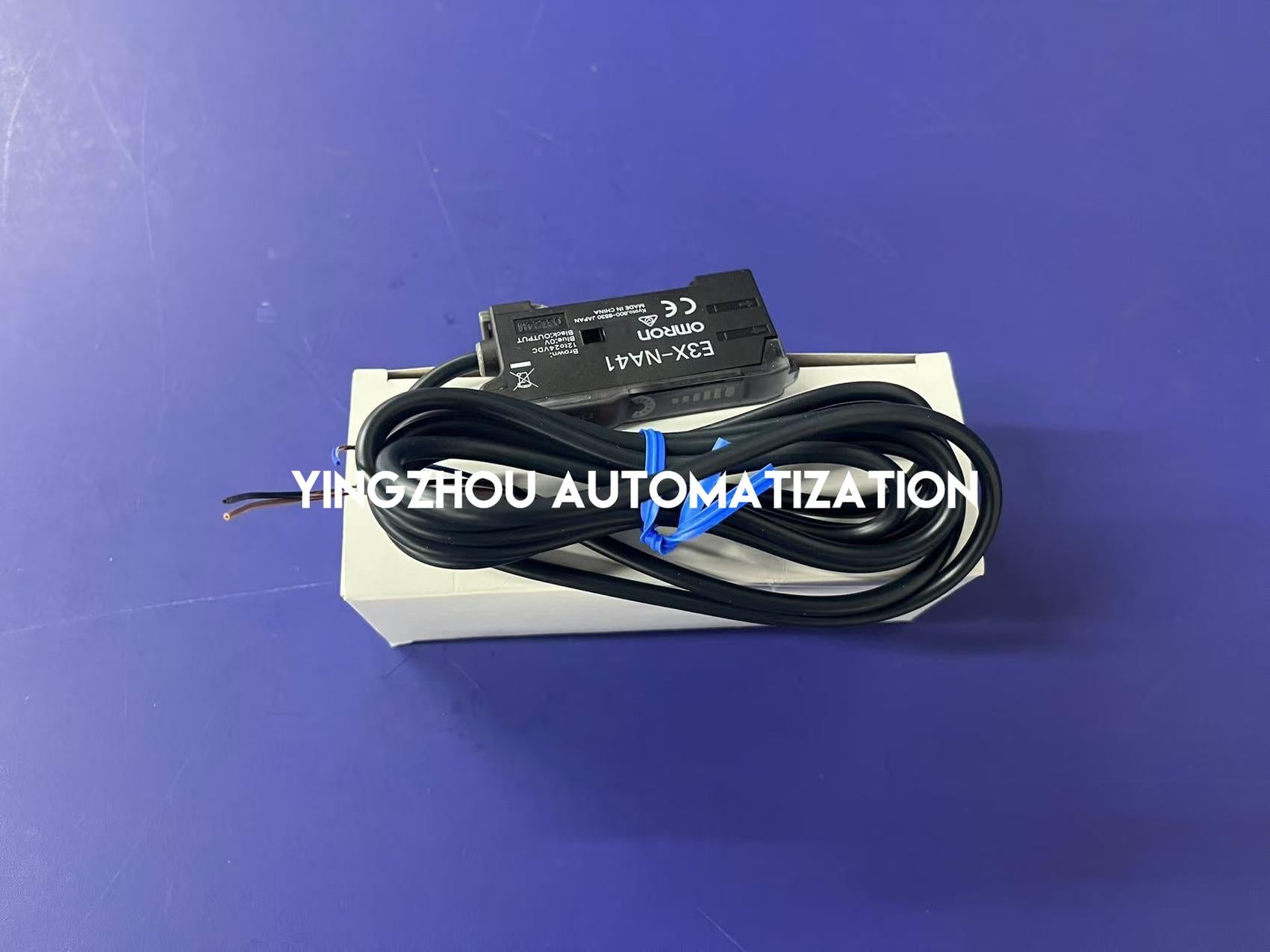 Omron E3X-NA41 Photoelectric sensor, optical fibre amplifier, bar LED display, DC, 3-wire, PNP, 2 m cable-YingZhou Automatization