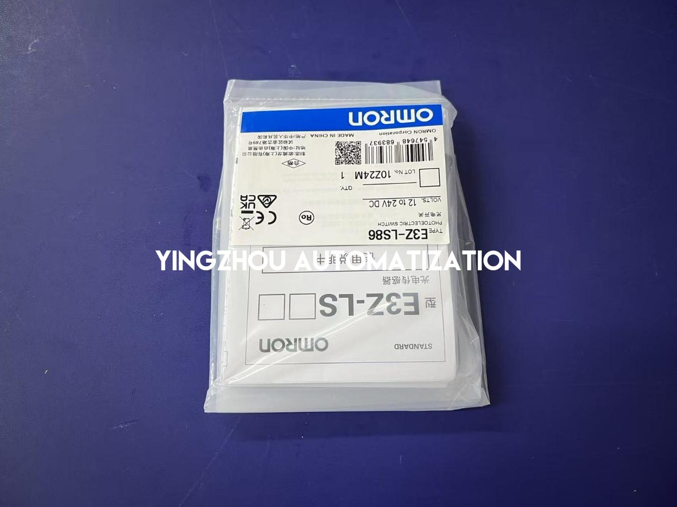 Omron E3Z-LS86 Distance-Settable Photoelectric Sensor | M8 Connector, PNP, 20-200mm Sensing-YingZhou Automatization