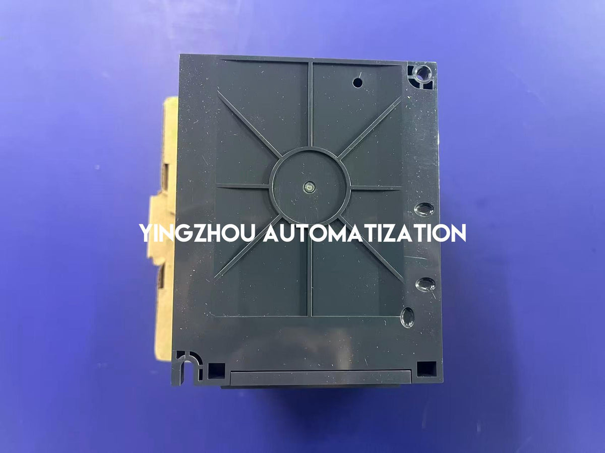 Schneider ATV320U15M3C Altivar 320 1.5kW 200-240V 3-Phase 8A VFD-YingZhou Automatization