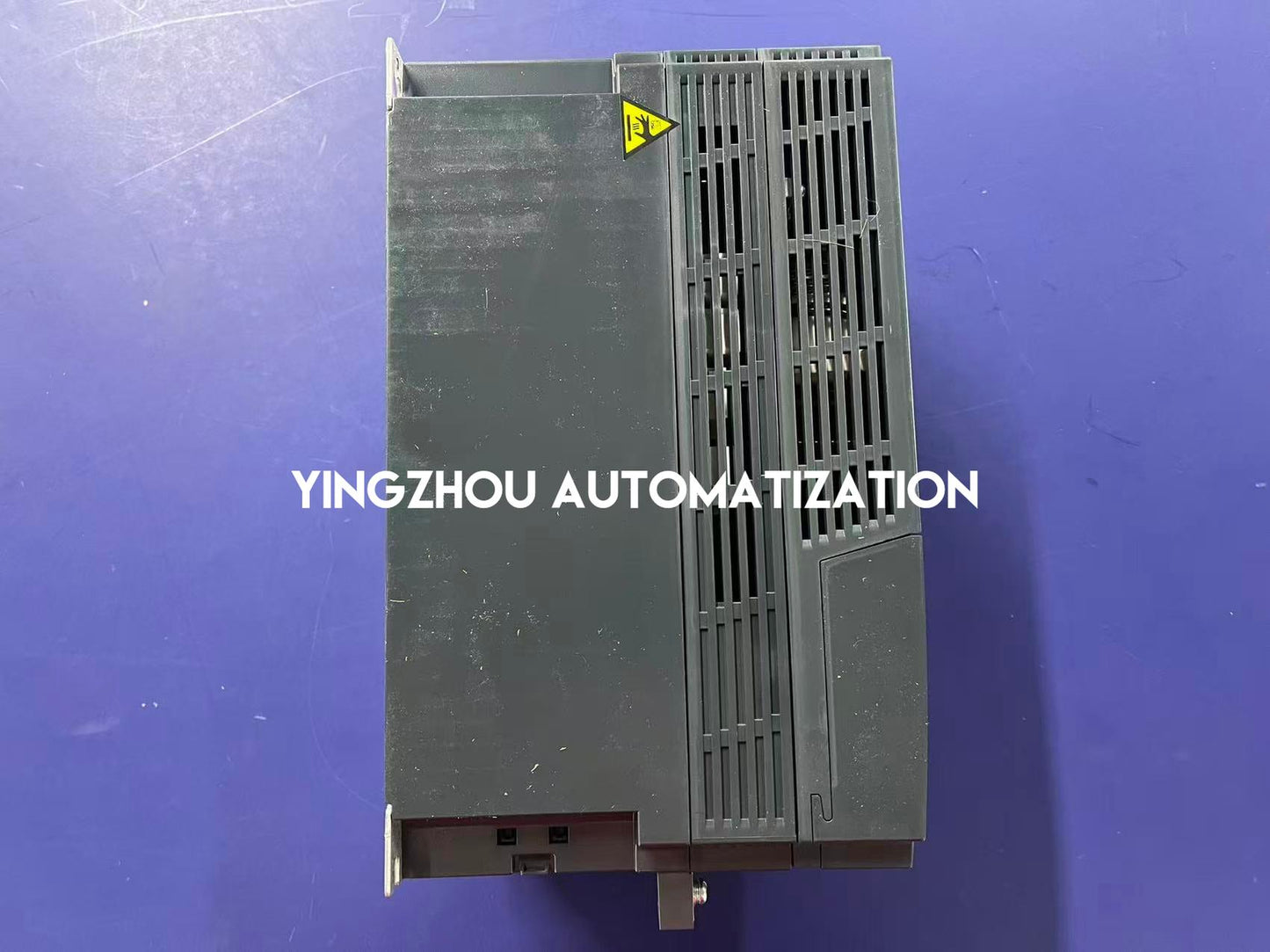 Schneider Electric ATV320D11N4C Altivar Machine VFD | 11kW, 15HP, 380-500V, 3-Phase Compact Drive-YingZhou Automatization