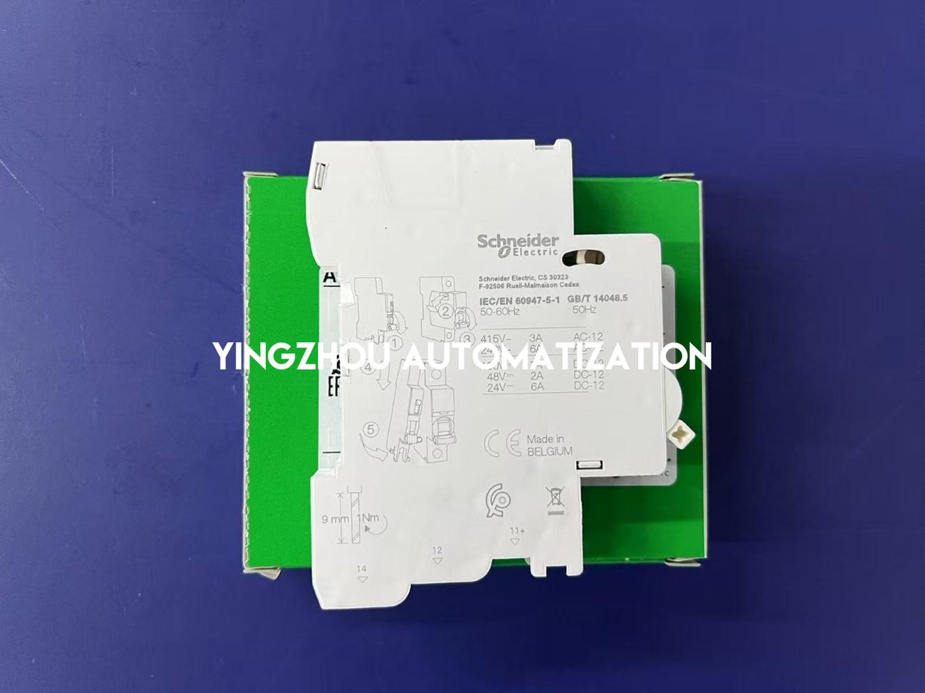 Schneider Electric Acti9 A9N26924 OF Auxiliary Contact | Open/Close Status Indicator, 100mA to 6A-YingZhou Automatization