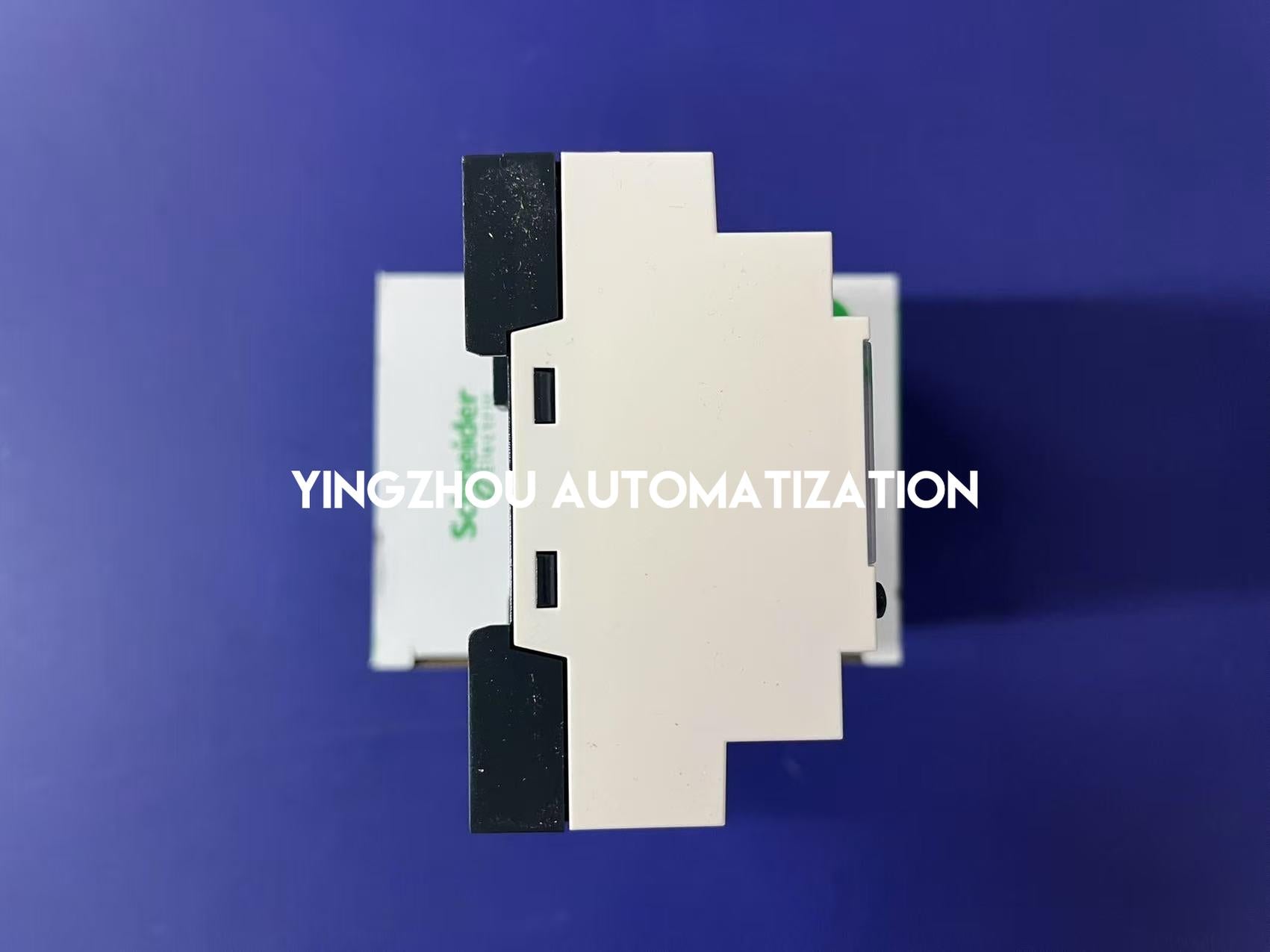 Schneider Electric SR2A201FU Zelio Logic Compact Smart Relay | 20 I/O, 100-240V AC, with Display-YingZhou Automatization