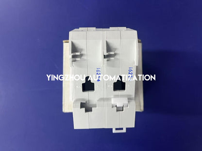 Siemens SENTRON 2-Pole Cylindrical Fuse Holder | $10 \times 38$ mm | 32A, 690V | 3NW7121-YingZhou Automatization