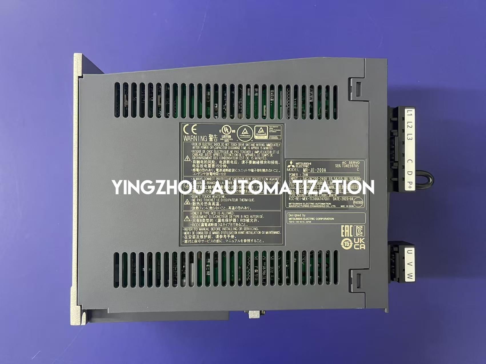 Mitsubishi MELSERVO JE Series MR-JE-200A Servo Motor 2KW 11A 3PH 200Vac-240Vac-YingZhou Automatization